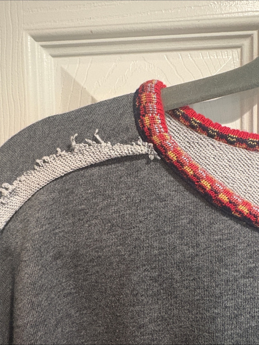 NATURAL LIFE Grey Crewneck Sweater with Red & Orange Trim - Size Small - Picture 4 of 9